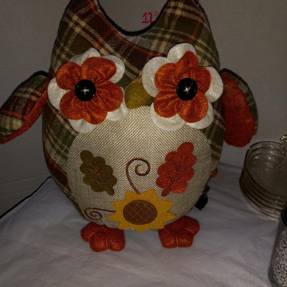 Time to Decorate for Fall - Plaid Owl with autumn colors - Perfect for Table